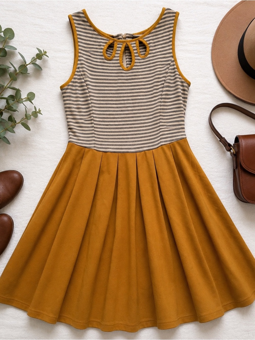 Dear Creatures Retro Mod Keyhole Dress Mustard Yellow Gray Striped Small G